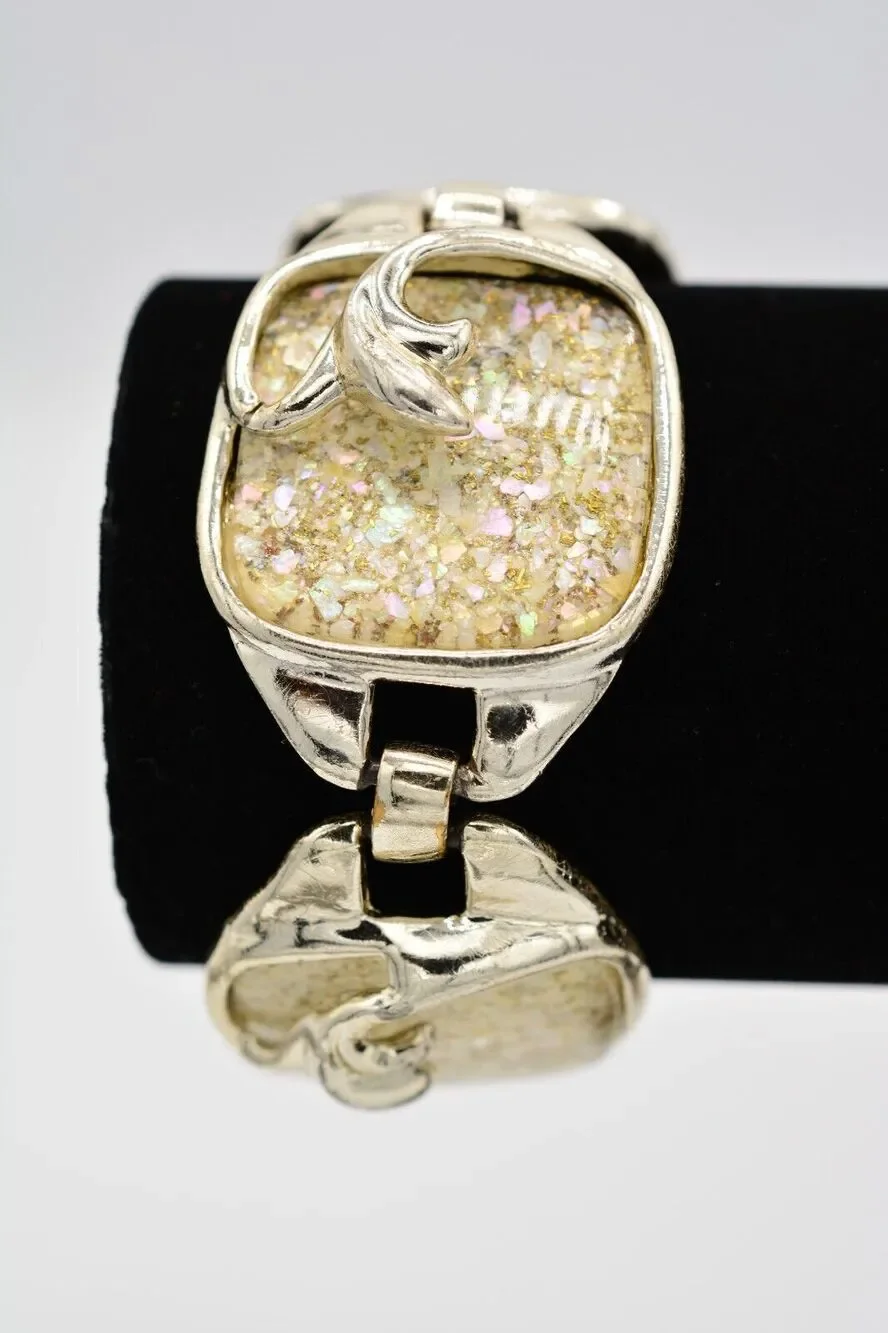 Vintage Lucite Cabochon Bracelet Bold Holographic Foil Silver Chunky 1960s Bin8